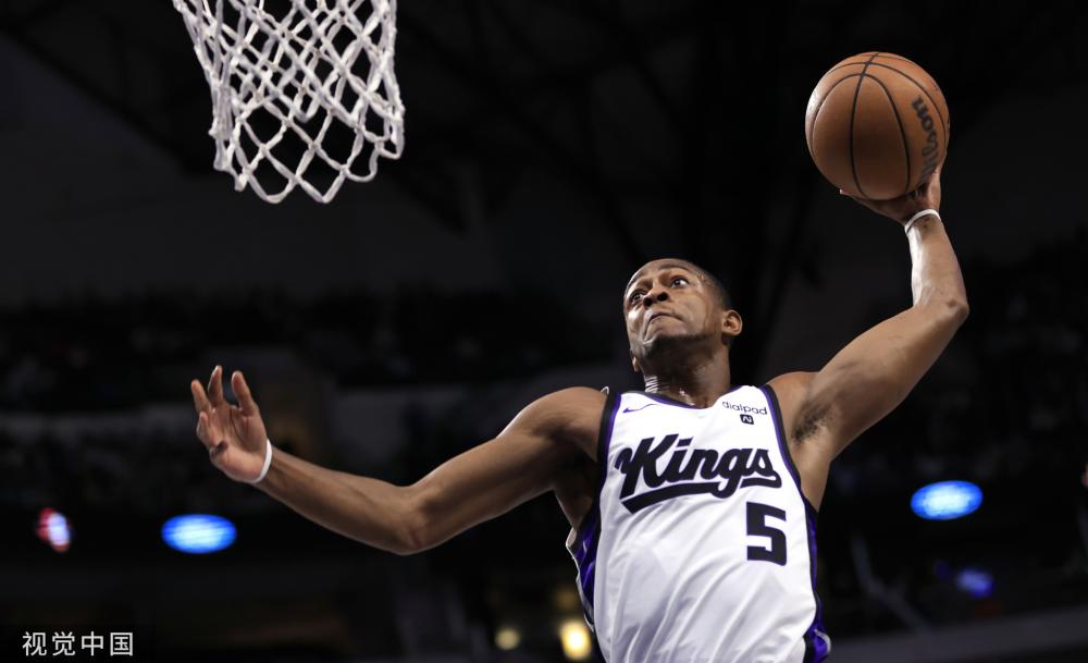 赛场上表现 赛场上表现